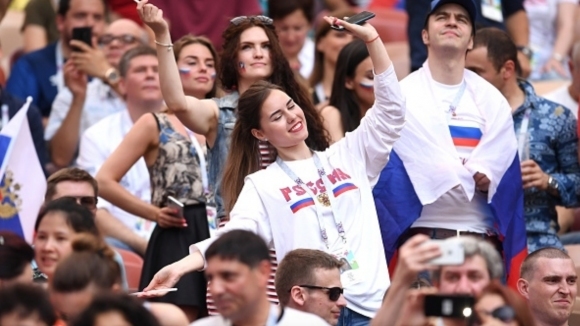 Повече от половината руснаци вярват в победата на националния отбор