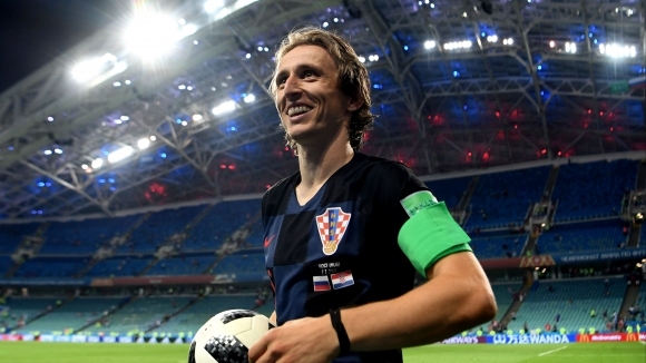 Звездата на Хърватия Лука Модрич беше избран за най-добър футболист