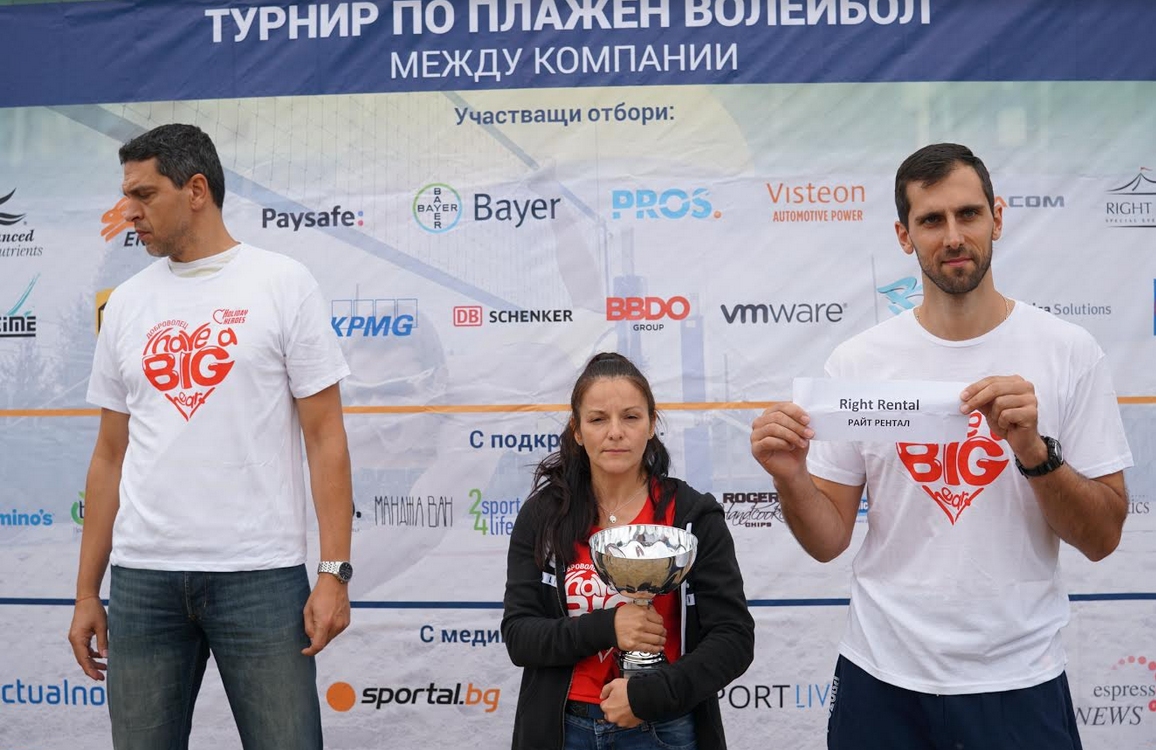 Right Rental отново шампиони по плажен волейбол Евгени Иванов