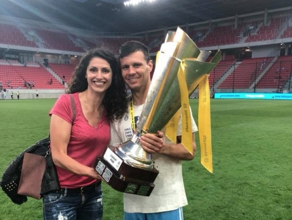 Българският защитник Васил Божиков игра цял мач за своя отбор
