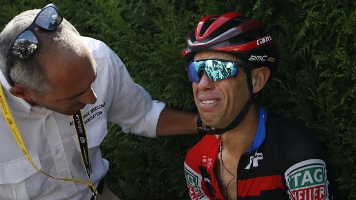 Колоездачната обиколка на Франция приключи предсрочно за австралиеца Ричи Порт