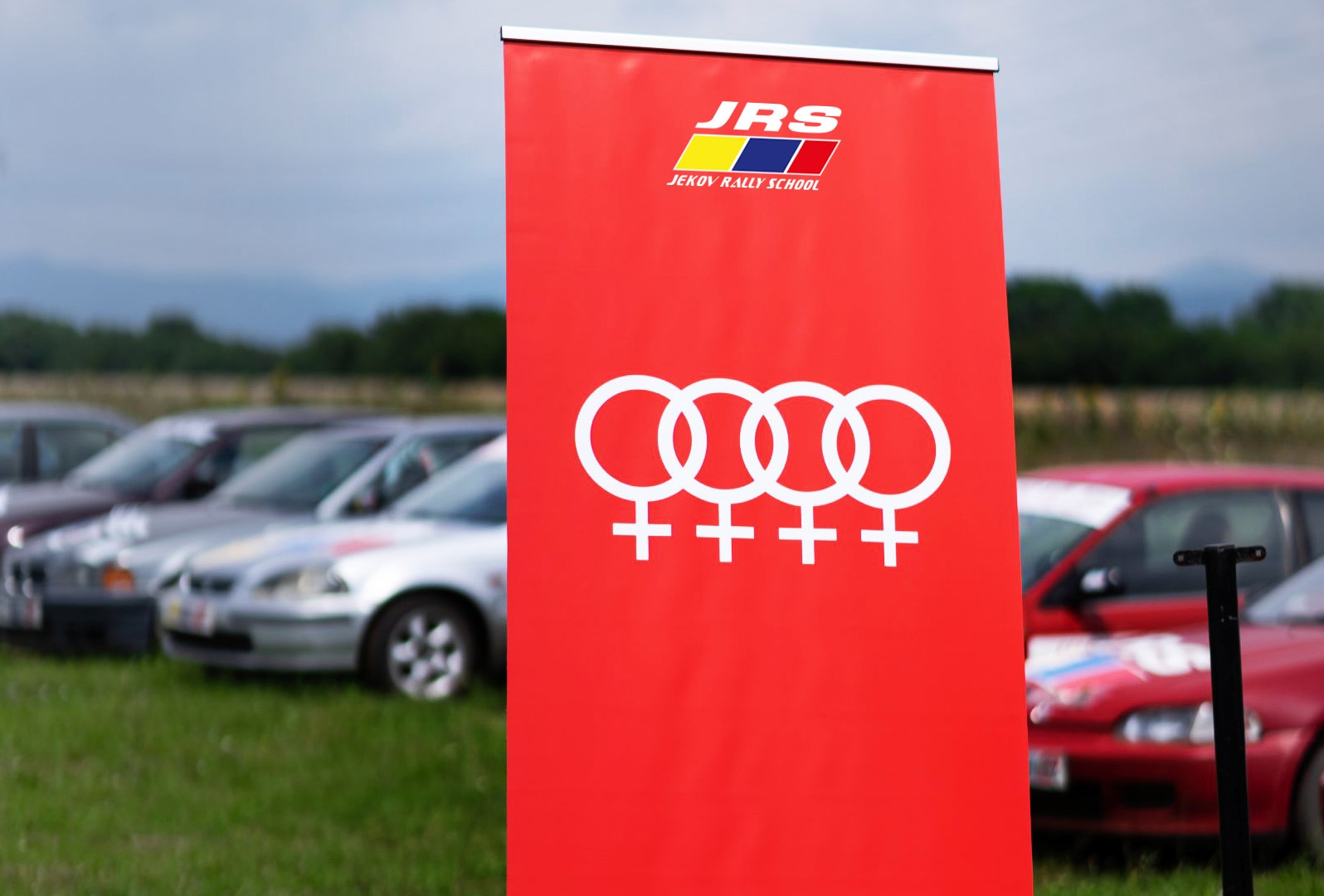Преди броени дни стартира кампанията Audi подкрепя жените шофьори с
