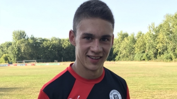 Юношеският национал Християн Чипев има нов отбор в Германия Чипев