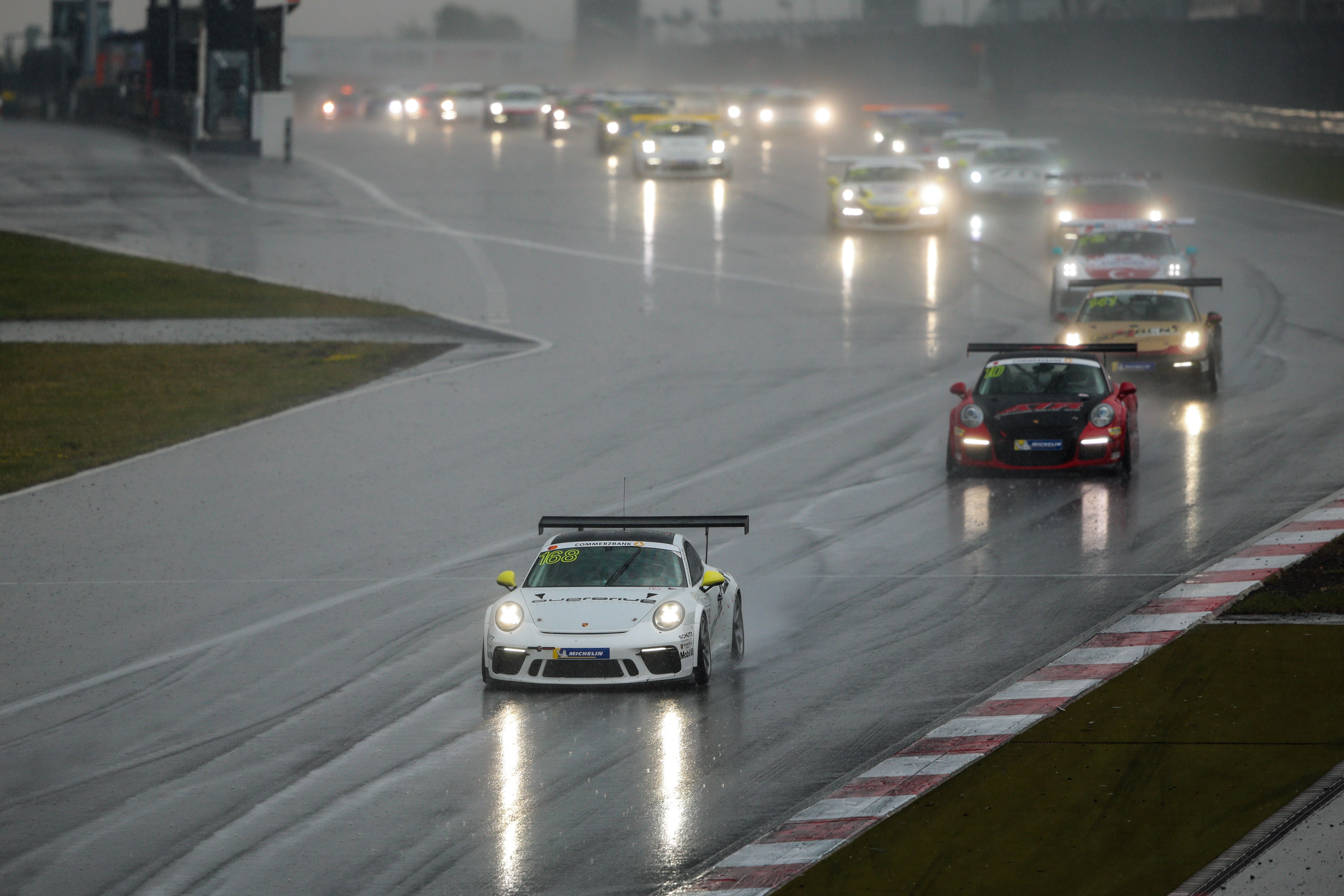 Пети и шести кръг на Porsche Sports Cup продължиха серията