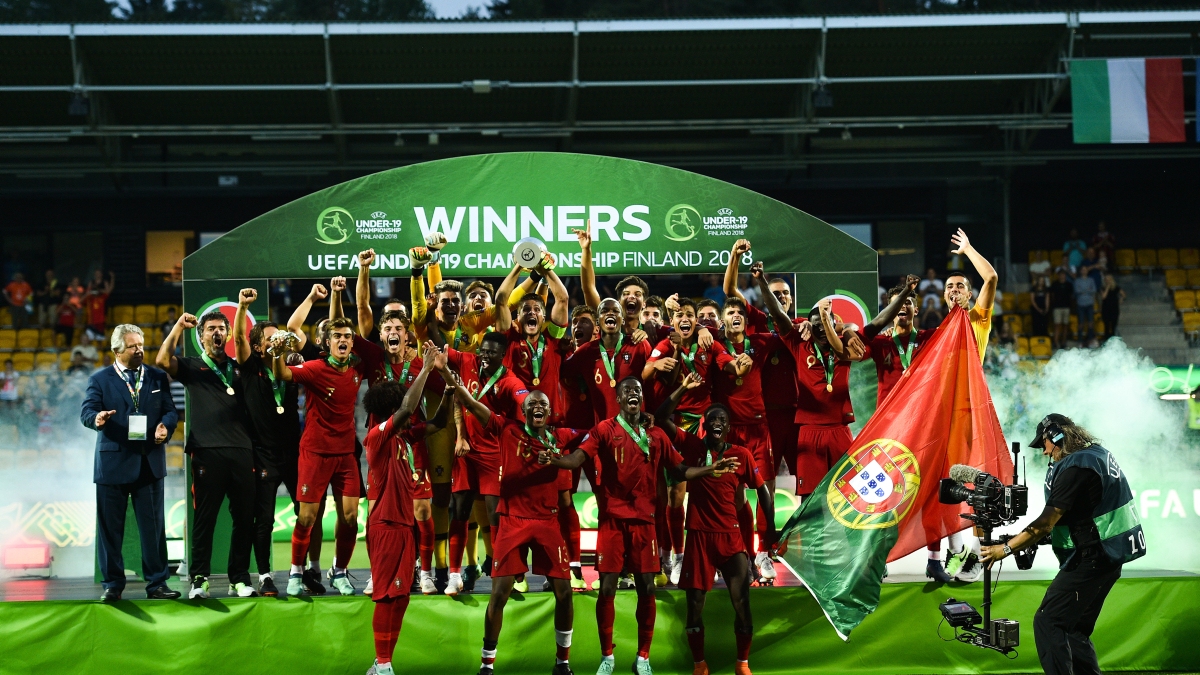 Отборът на Португалия спечели европейската титла при юношите до 19