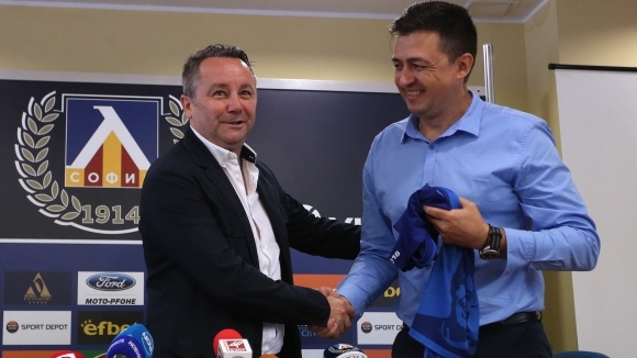 Новият старши треньор на Левски Славиша Стоянович даде своята първа