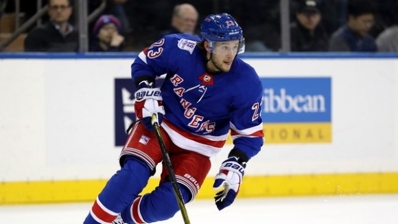 Нападателят на Ню Йорк Рейнджърс Райън Спуунър се съгласи да