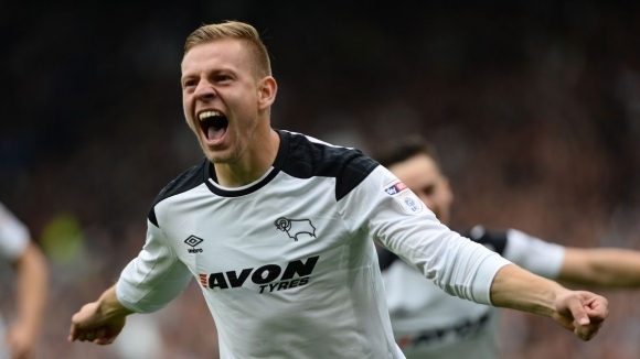 Чешкият нападател Матей Видра премина от Дарби Каунти в Бърнли