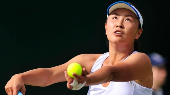 Китайската тенисистка Шуай Пън беше наказана за шест месеца и