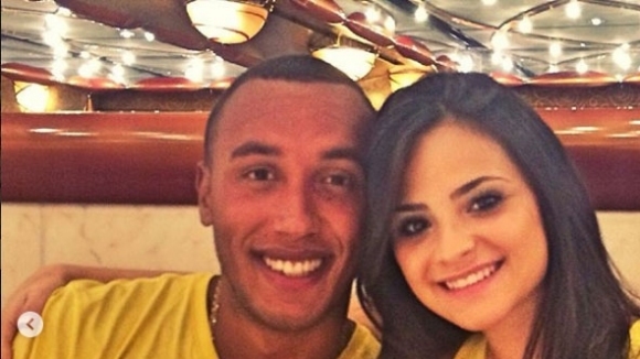 Футболистът на Левски Паулиньо днес стана баща Съпругата на бразилеца