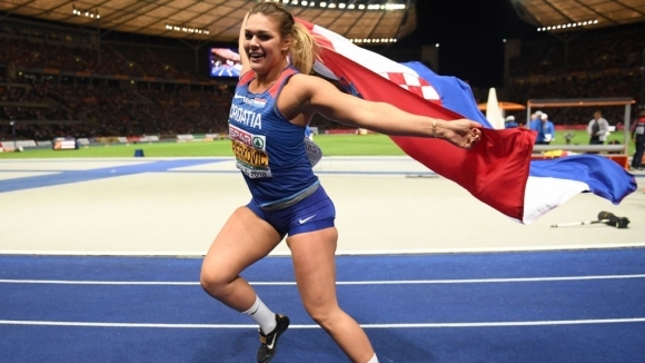 Сандра Перкович влезе в историята като първата атлетка с пет
