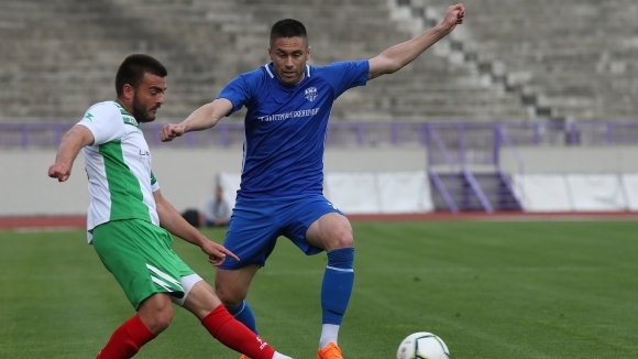 Станаха ясни стартовите състави на Живко Желев и Елин Топузаков