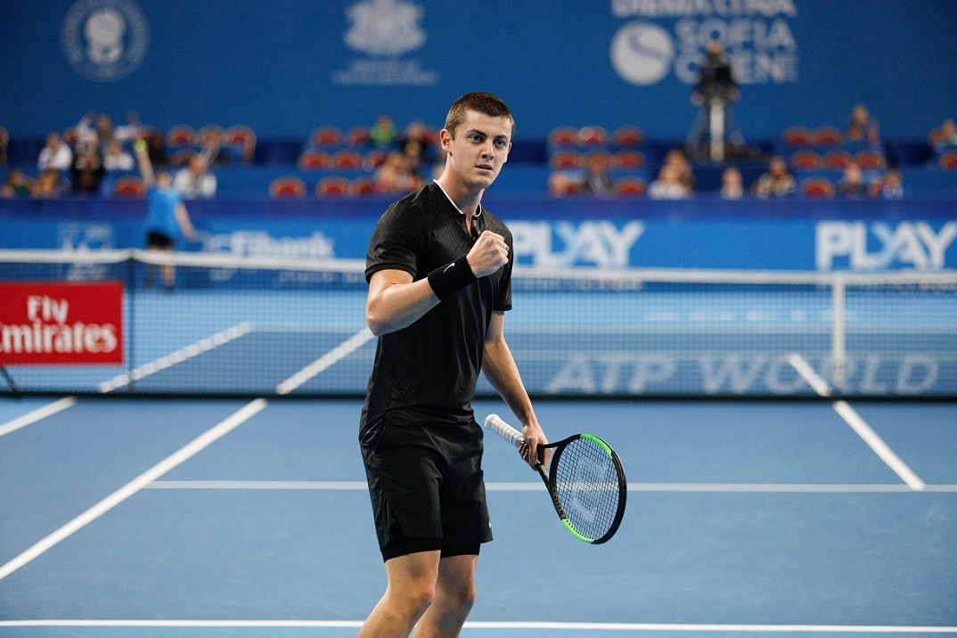 Александър Лазаров се класира полуфиналите на турнира в Пишещ Румъния