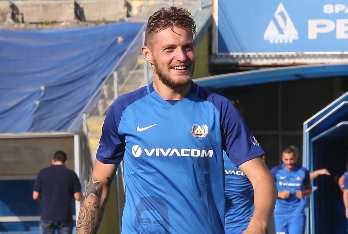 Защитникът на Левски Давид Яблонски поднови тренировки на Герена Чехът