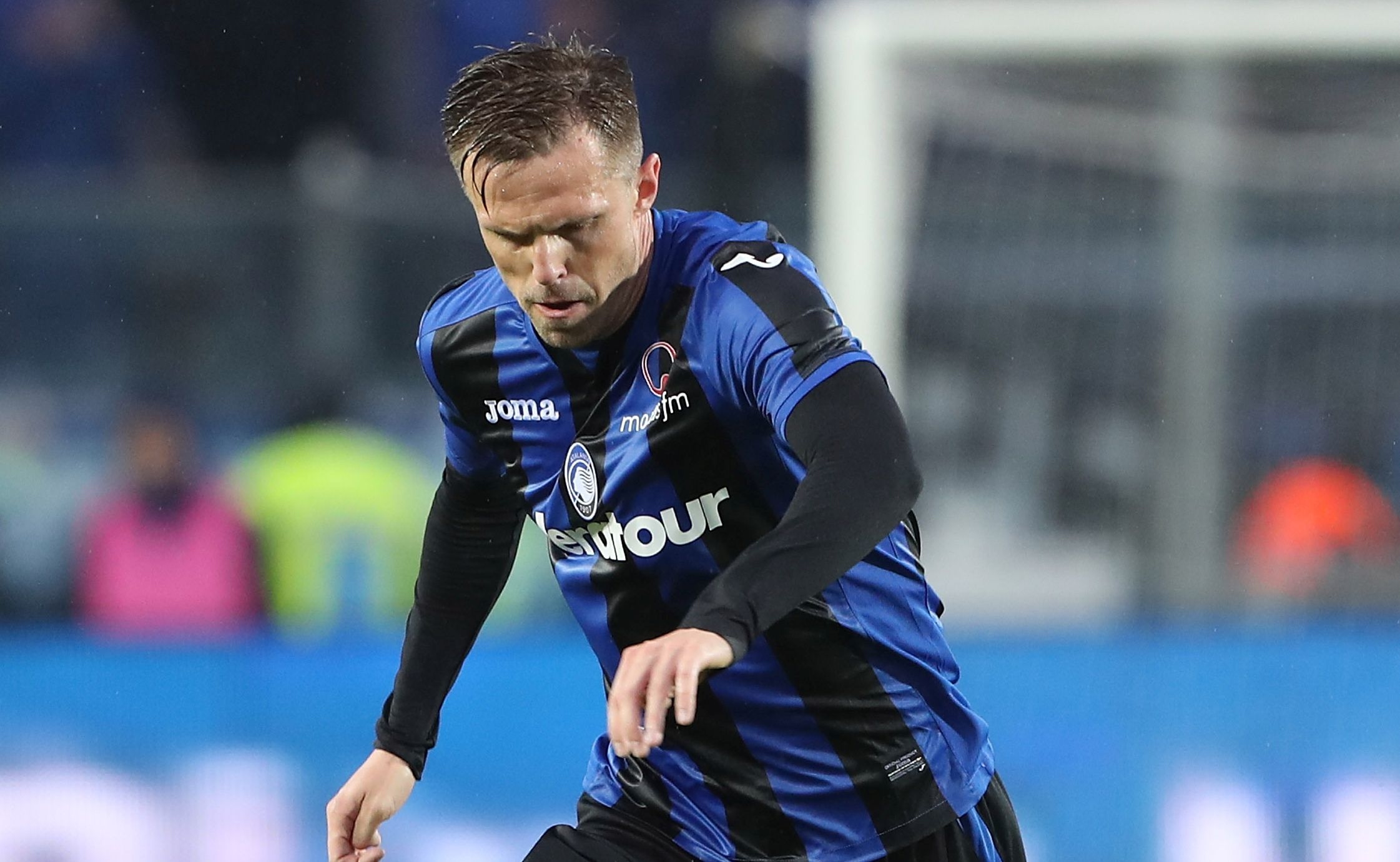 Крилото на Аталанта Йосип Иличич бе изписан от болницата но