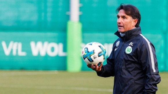 Футболистите на Волфсбург може да изчакат да мият съдовете след