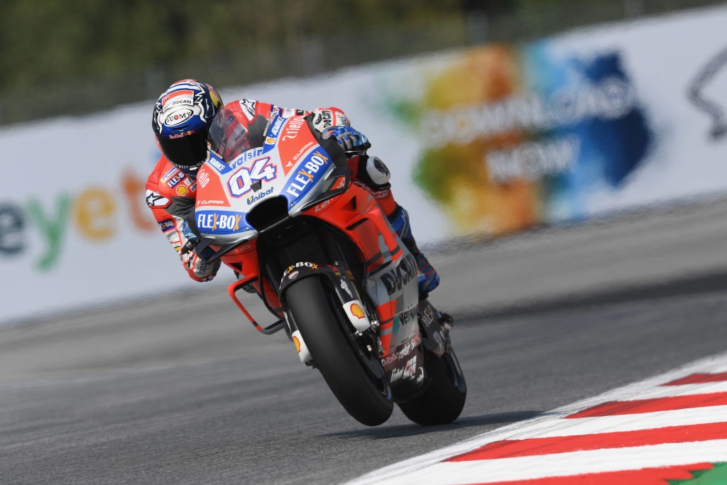 Пилотът на Ducati Андреа Довициозо бе най бързият във втората свободна