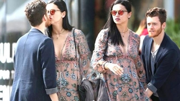 Моделът Адриана Лима изглежда по влюбена отвсякога Изумителната бразилка се наслаждава