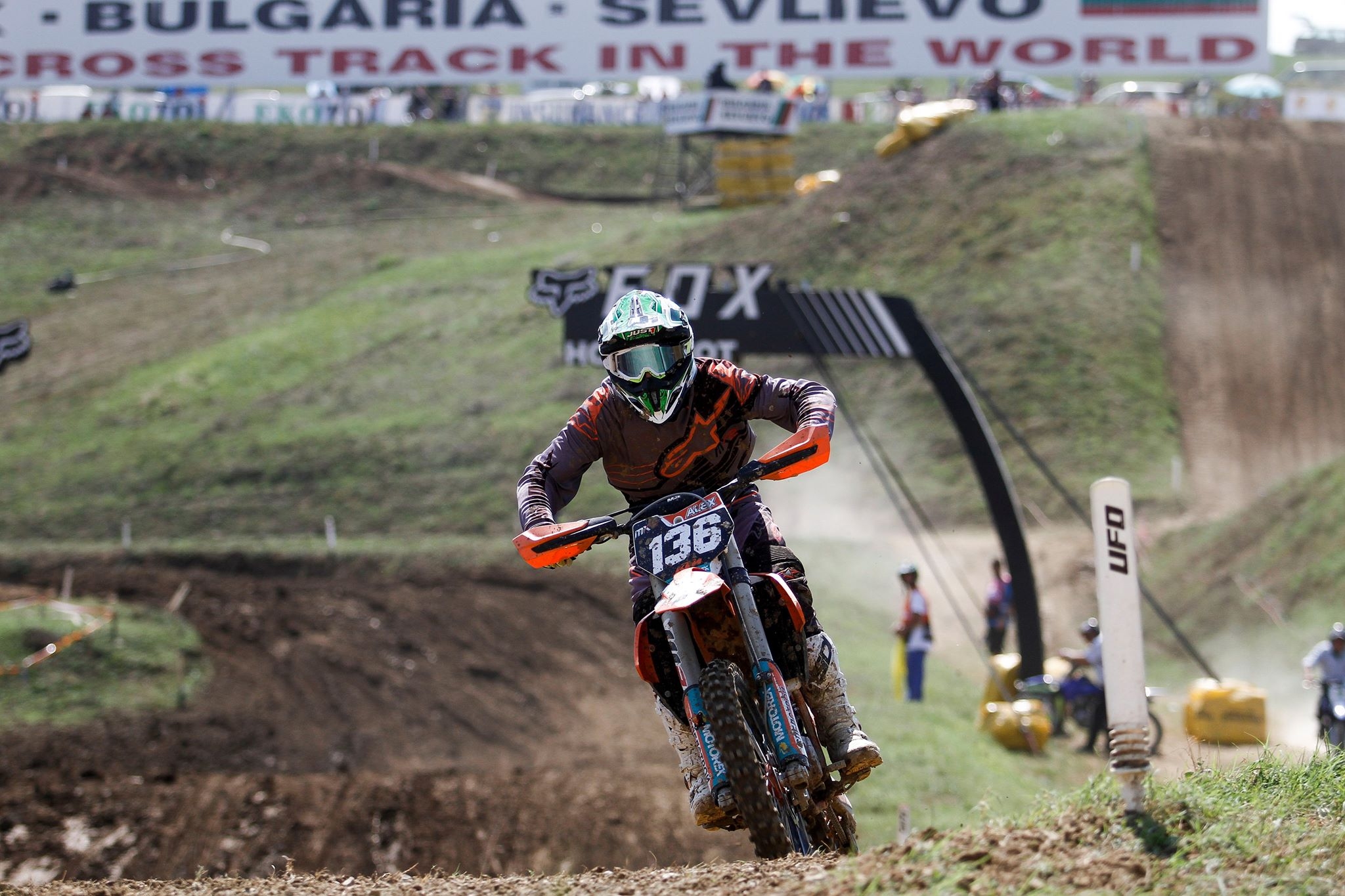 Новата българска надежда в Световния шампионат по мотокрос Алекс Димитров