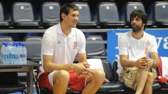 Милош Теодосич и Бобан Марянович няма да играят за Сърбия