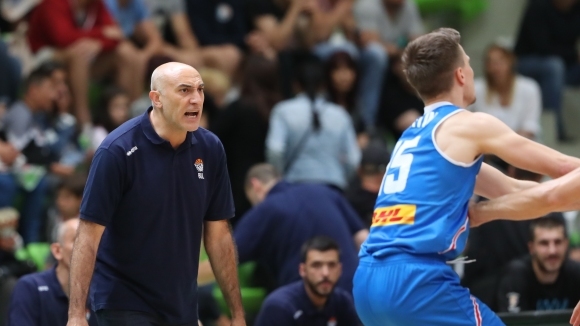 Селекционерът на мъжкия национален отбор по баскетбол Любомир Минчев ще