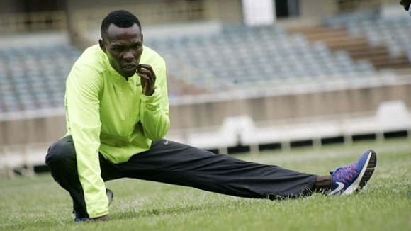 Сребърният световен медалист в полумаратона от 2016 г Бедан Кароки