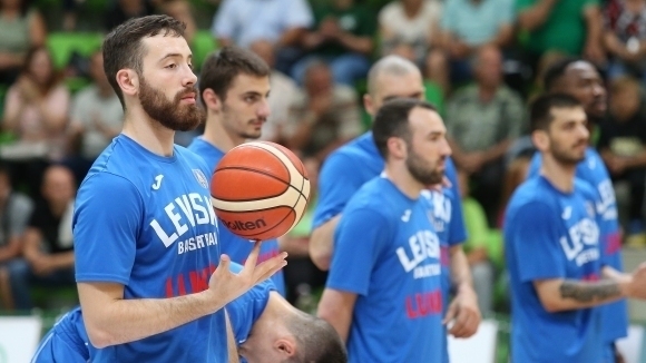 Българският баскетболен шампион Левски Лукойл загуби първата си контролна среща