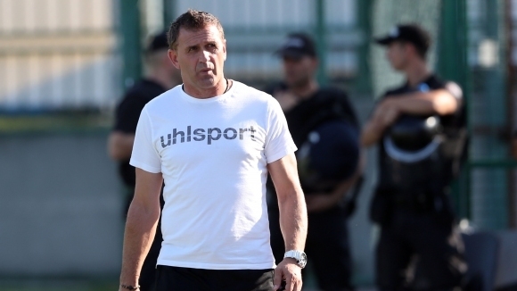 Наставникът на Локомотив Пловдив Бруно Акрапович заяви след нулевото