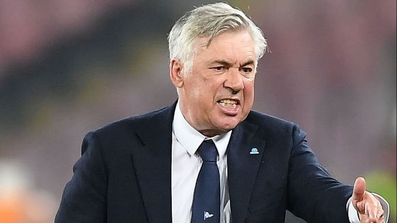 Треньорът на Наполи Карло Анчелоти не бе никак доволен от