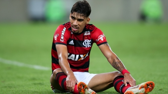 Полузащитникът на Фламенго Лукас Пакета може да продължи кариерата си