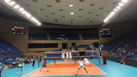 Волейболните национали отстъпиха с 1 3 22 25 25 18 23 25 19 25 гейма