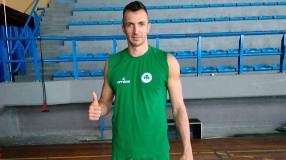 Волейболистът Боян Йорданов вече в Атина където започна подготовка с