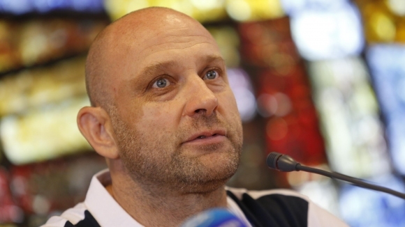 Треньорът на Левски Лукойл Константин Папазов заяви че ще той