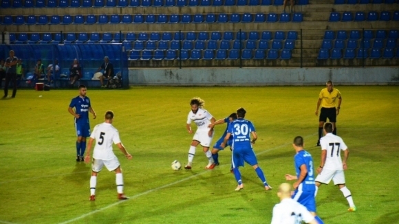 Септември Симитли победи Надежда Доброславци с 3 1 в изтеглен мач