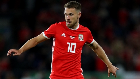 Новината за гол на Аарън Рамзи караше всички да треперят