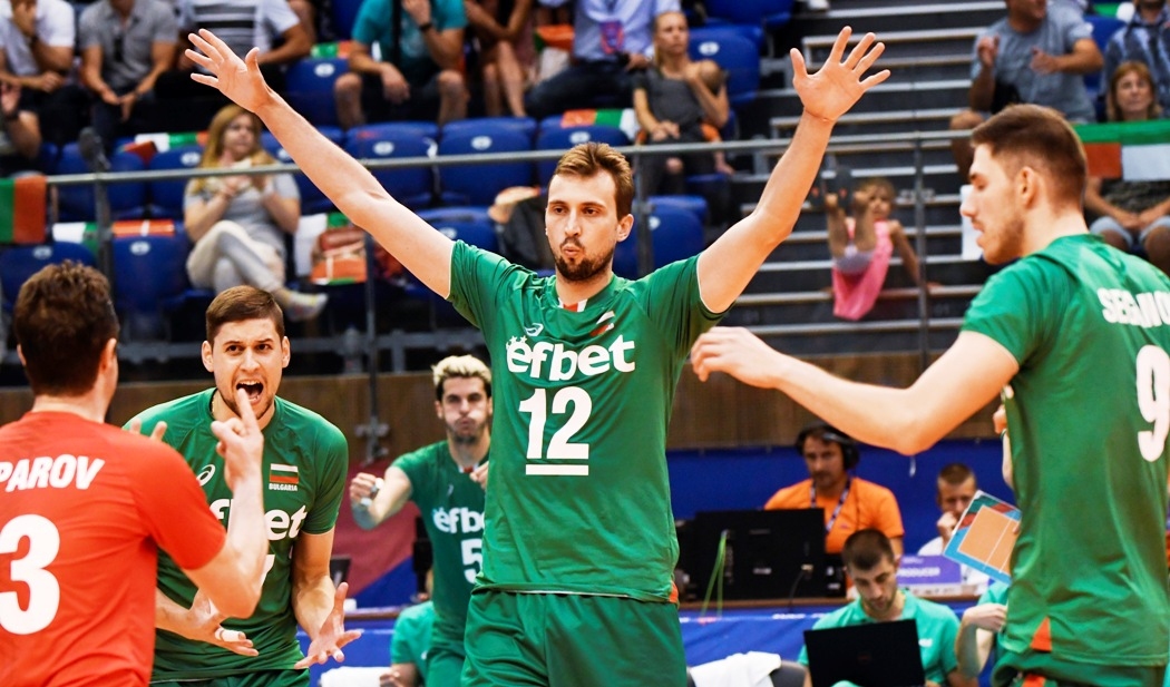 Волейболистите от националния отбор на България излизат за първия си