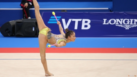 Над 20 часа художествена гимнастика ще излъчи на живо Българската