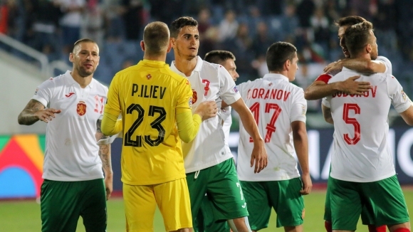Националният отбор на България стартира с две победи дебютното си
