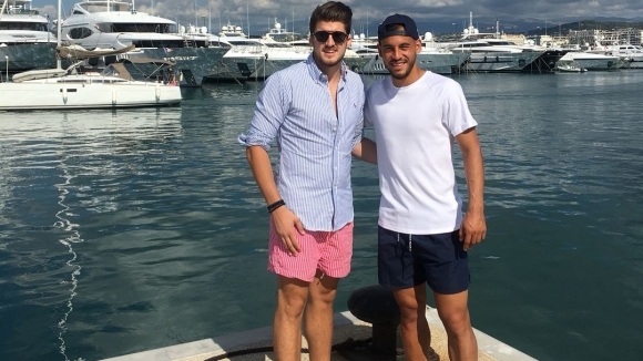 По примера на колегите си от Левски Давиде Мариани също