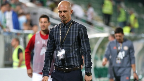 Треньорът на ЦСКА София Нестор ел Маестро обмисля да смени схемата