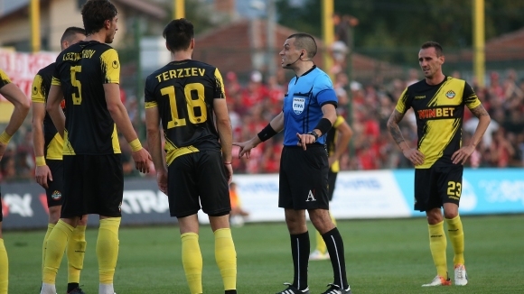 Сериозна сума дължи ПФК Ботев АД на Община Пловдив Въпреки