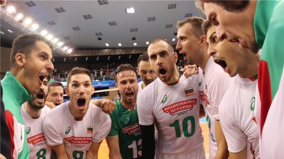 Волейболистите от националния отбор на България излизат за втория си