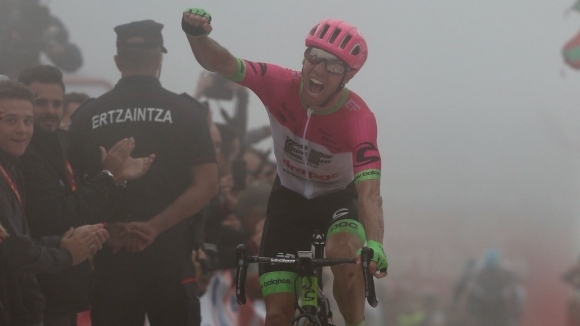 Майкъл Уудс спечели 17-ия етап от колоездачната обиколка на Испания.