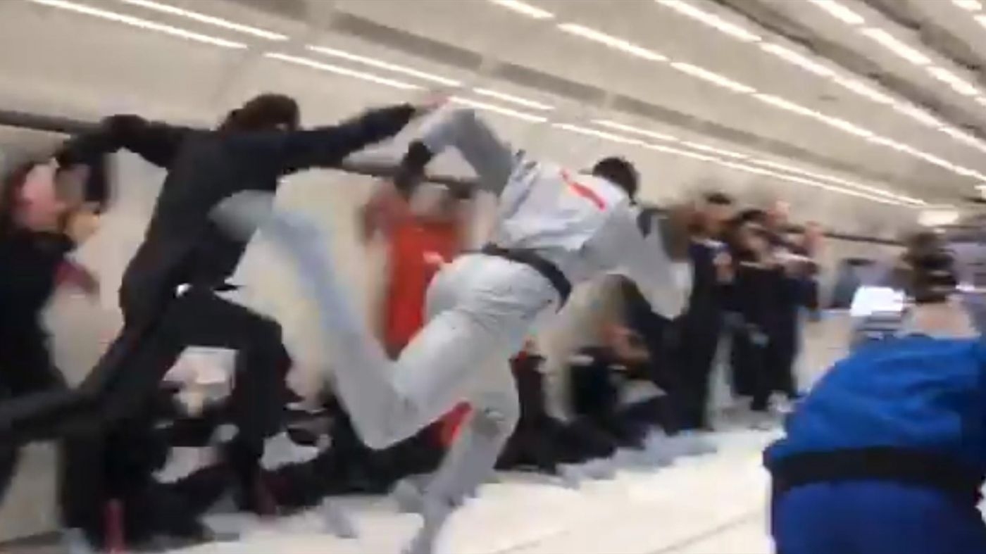 Осемкратният олимпийски шампион Юсеин Болт взе участие в нестандартна рекламна