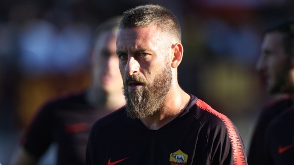 Халфът на Рома Даниеле Де Роси е под въпрос за