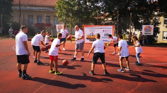 Новата баскетболна школа в Разграз - "Вълци", стартира дейност днес