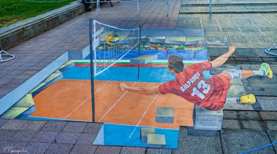 Българският град домакин Русе бе оцветен от 3D волейболни картини