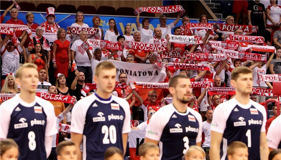 Волейболистите на Полша могат да се озоват в домашна атмосфера