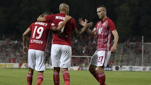 Днес в 20 00 часа Ботев Враца приема ЦСКА София в среща