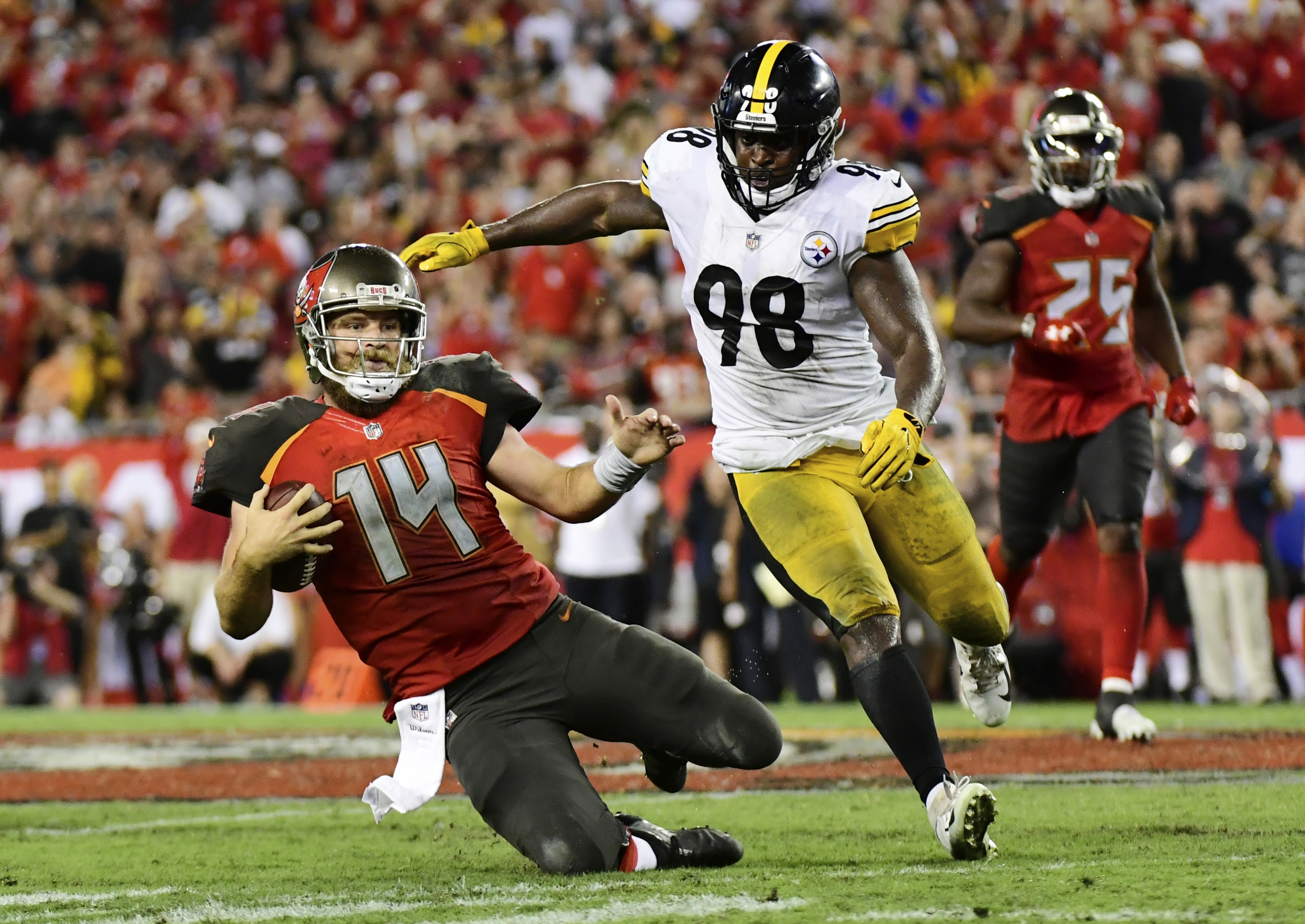 Тампа Бей регистрираха първата си загуба за сезона отстъпвайки 27 30